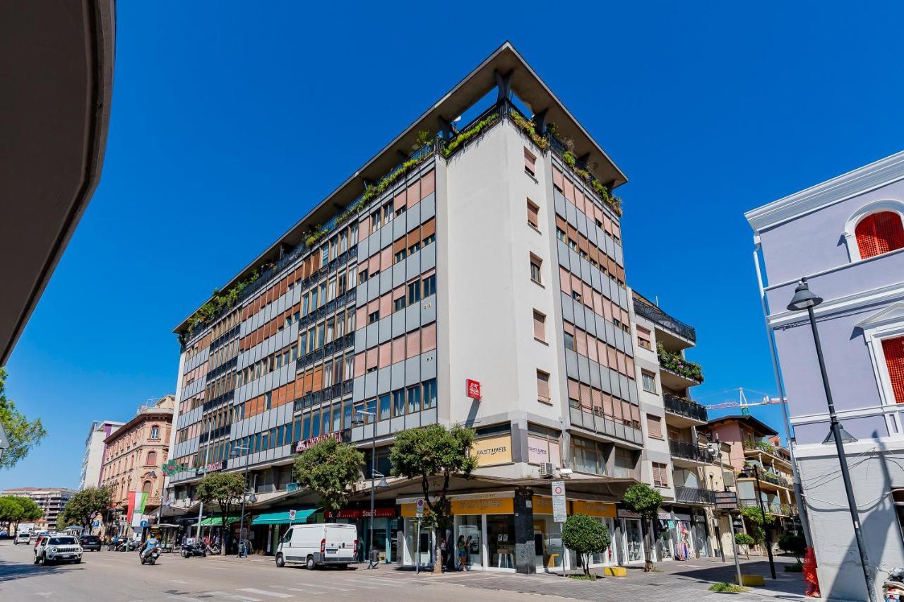 Piazza Salotto & Stazione Comfy Apartment Pescara Exterior photo