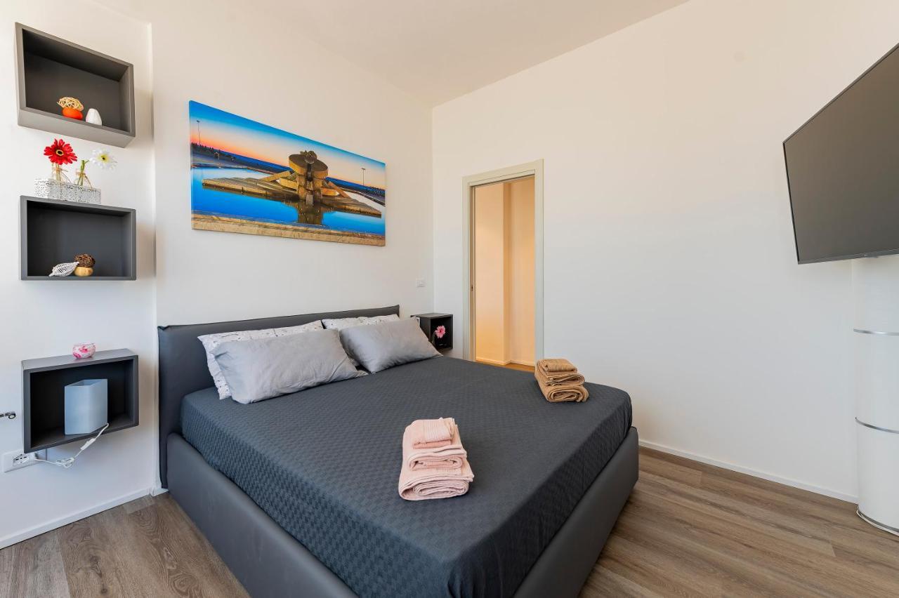 Piazza Salotto & Stazione Comfy Apartment Pescara Exterior photo